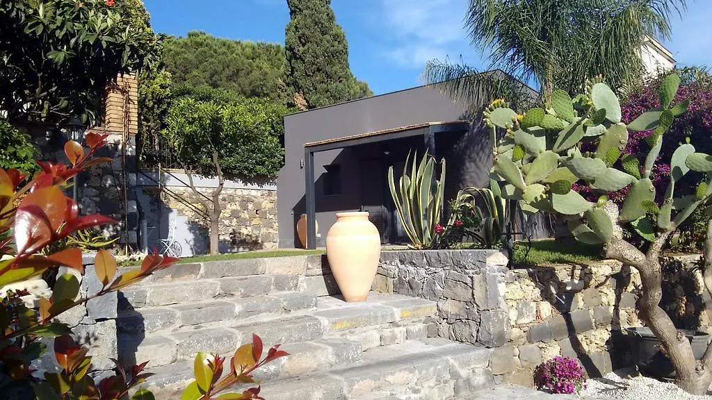 ** Bed & Breakfast Avocado B&B Beyond Giardini Naxos Italia